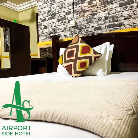 Airport Side Hotel Аккра Экстерьер фото