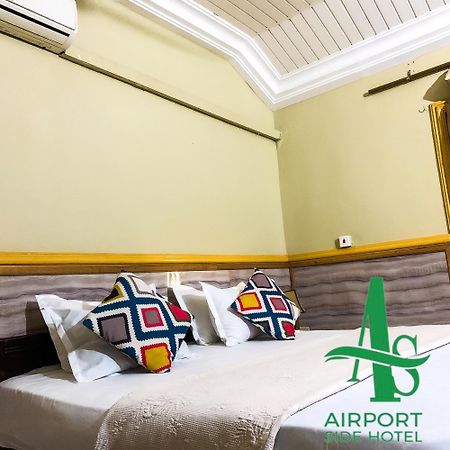 Airport Side Hotel Аккра Экстерьер фото